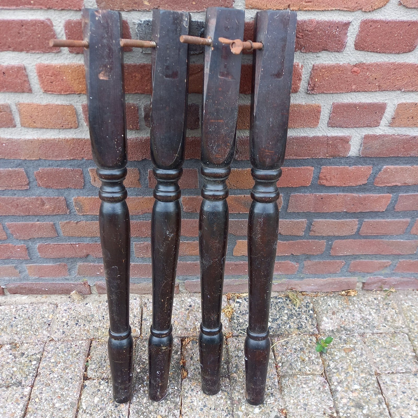 Vintage tafelpoten., Huis en Inrichting, Tafelonderdelen, Ophalen, Rond, 50 tot 100 cm, Minder dan 50 cm