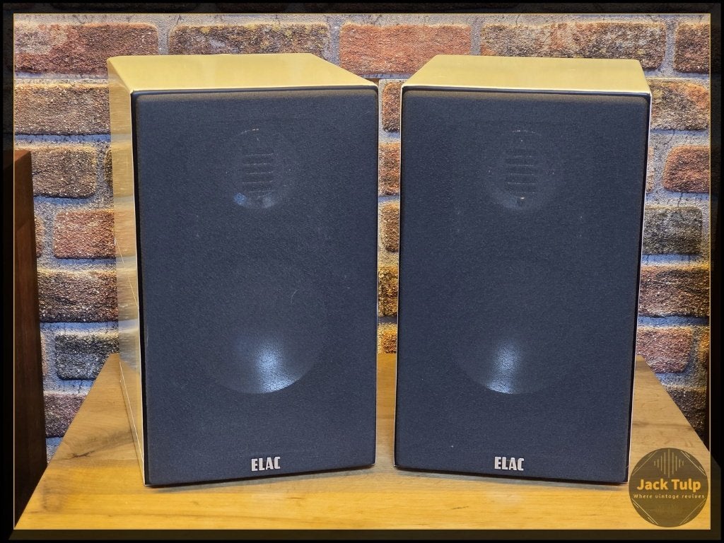 Elac BS204.2