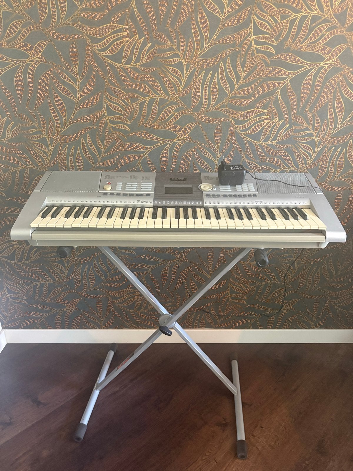 Yamaha PSR-295 keyboard met standaard, Ophalen, Yamaha, Aanslaggevoelig, 61 toetsen