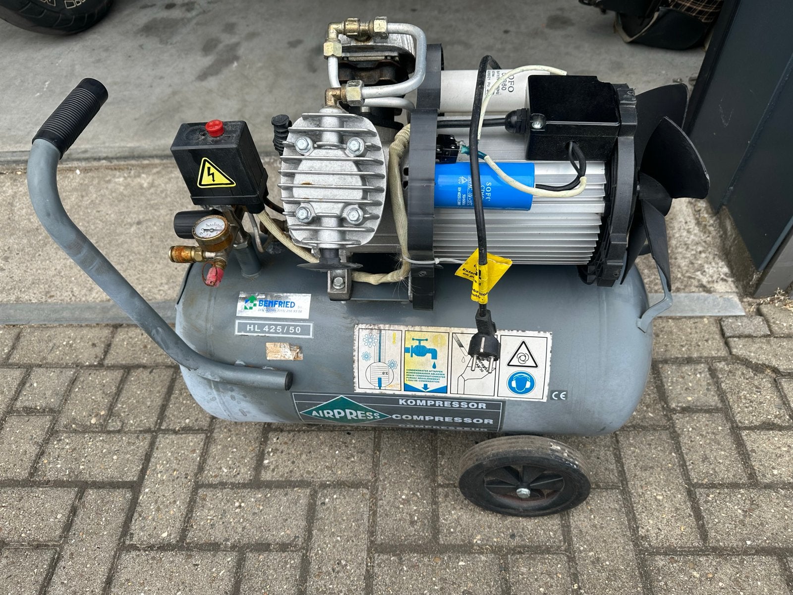 Gebruikte Airpress Compressor HL 425/50 - Mobiel, Ophalen, Gebruikt, 6 tot 10 bar, 400 tot 800 liter/min