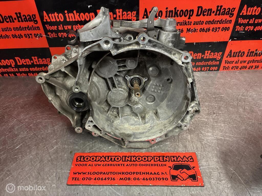 Opel Corsa E ('15-19) 1.0 12V Versnellingsbak BSY 116.432 KM, Gebruikt, Opel, Ophalen of Verzenden, Opel