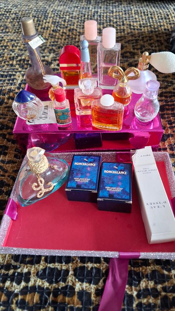 verzamel parfum, Ophalen of Verzenden, Zo goed als nieuw, Miniatuur