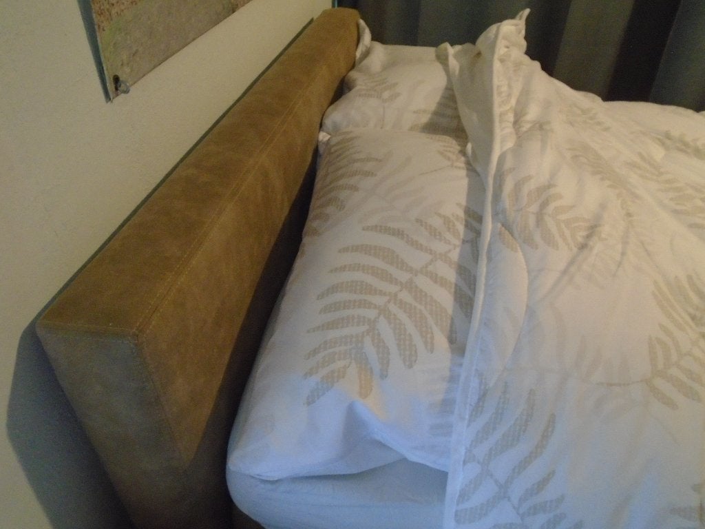 Boxspring 120x200, Huis en Inrichting, Slaapkamer | Boxsprings, Ophalen, Bruin, Zo goed als nieuw, Twijfelaar