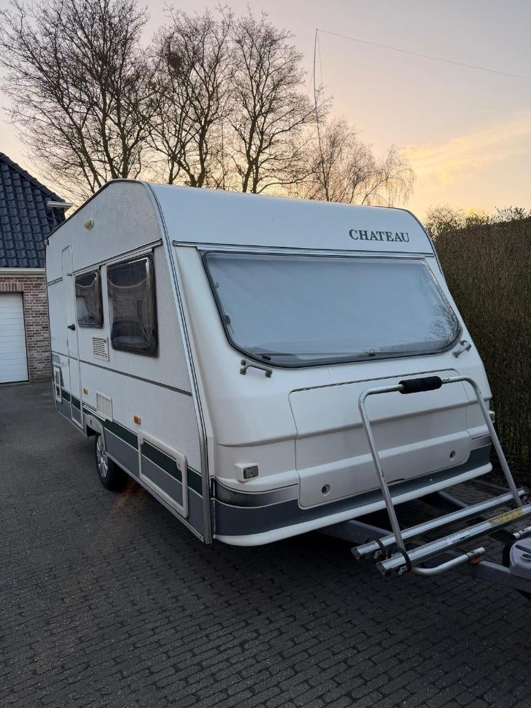 chateau carrat 403c 1999, Caravans en Kamperen, 750 - 1000 kg, Particulier, 4 tot 5 meter, Omvormbare zithoek