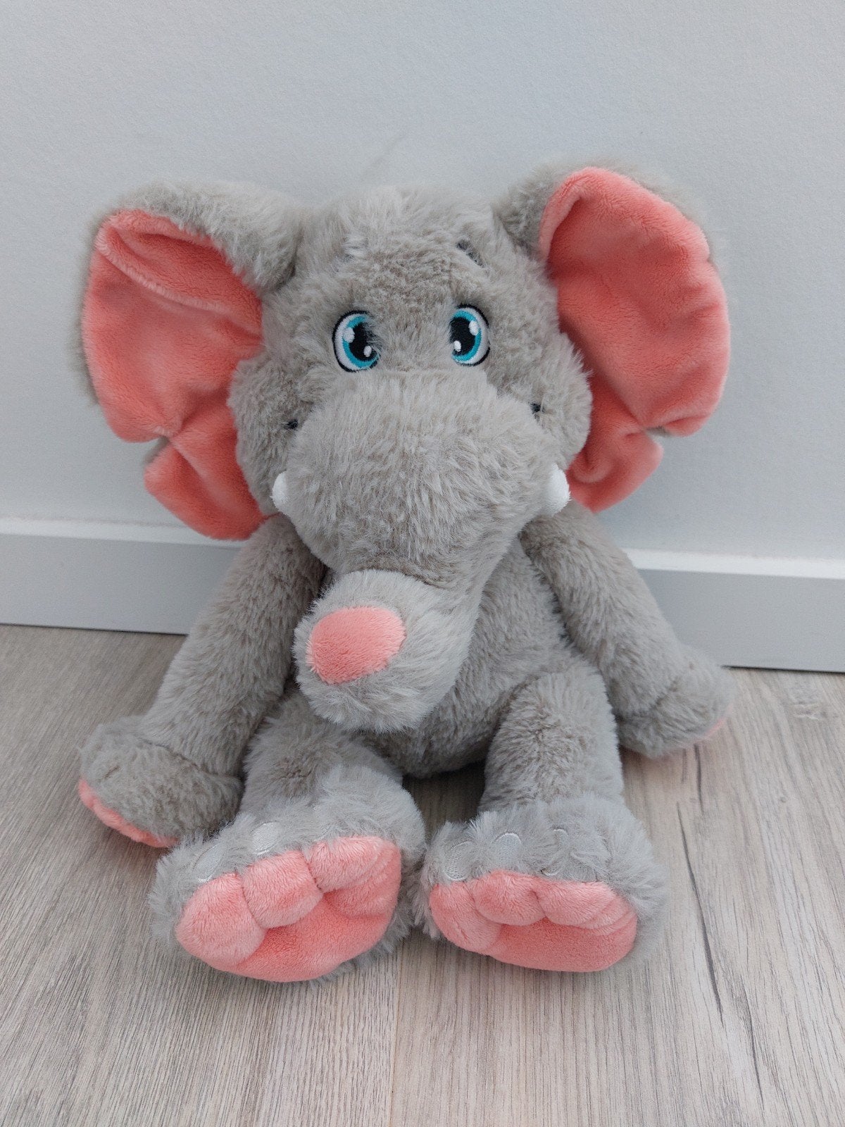 Knuffel olifant jungle club grijs elephant L2054, Ophalen of Verzenden, Zo goed als nieuw, Olifant
