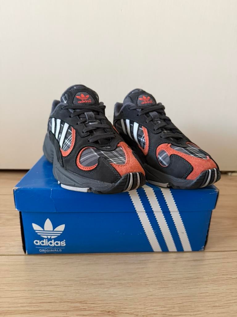 ADIDAS Originals: Torsion ‘orange plaid’ EF3967, Kinderen en Baby's, Ophalen, Schoenen, Zo goed als nieuw, Jongen
