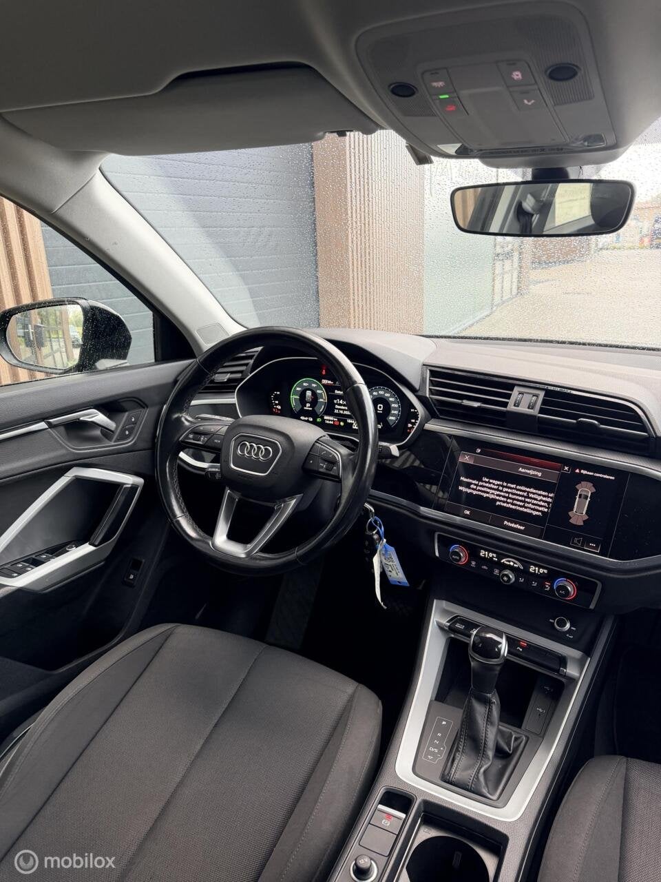 Audi Q3 45 TFSI e S edition DEALER/GARANTIE/BLACK EDITION, Auto's, Dealer onderhouden, Gebruikt, Zwart, 245 pk