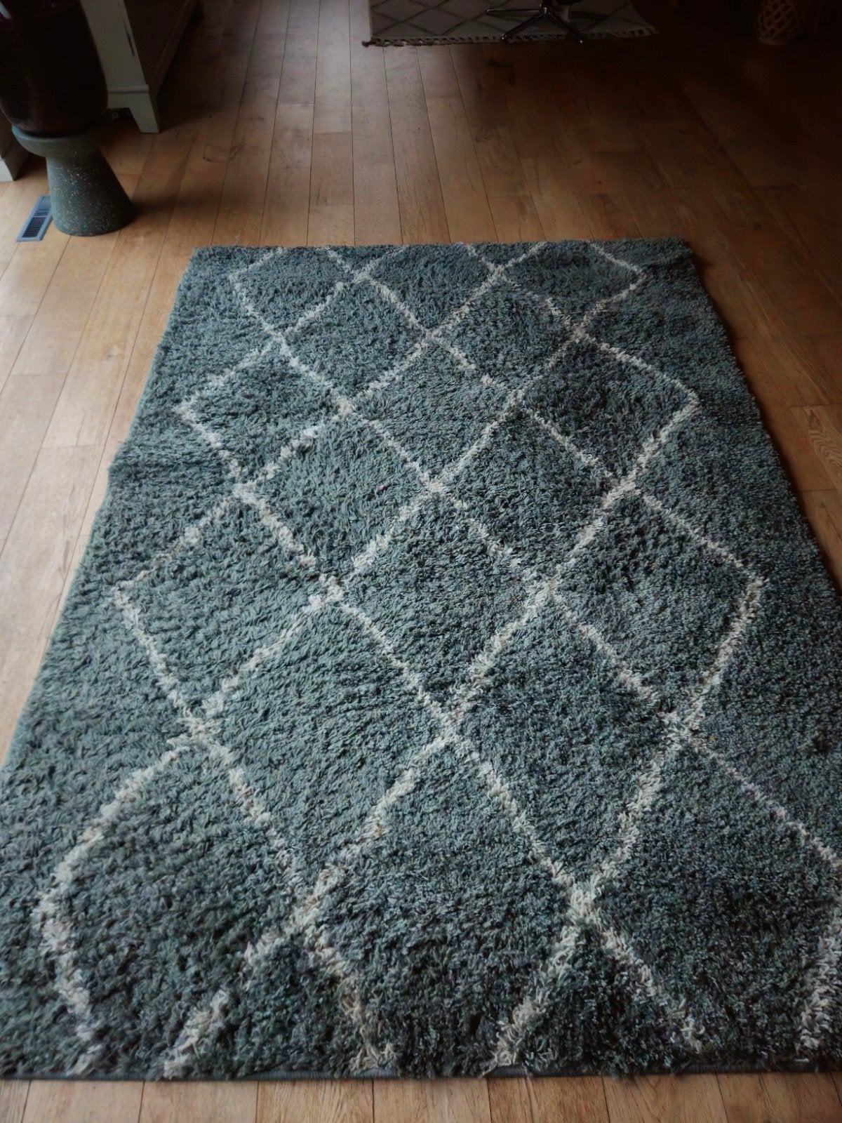 Zachtgroen vloerkleed met ruitpatroon, Ophalen, Gebruikt, 100 tot 150 cm, 150 tot 200 cm