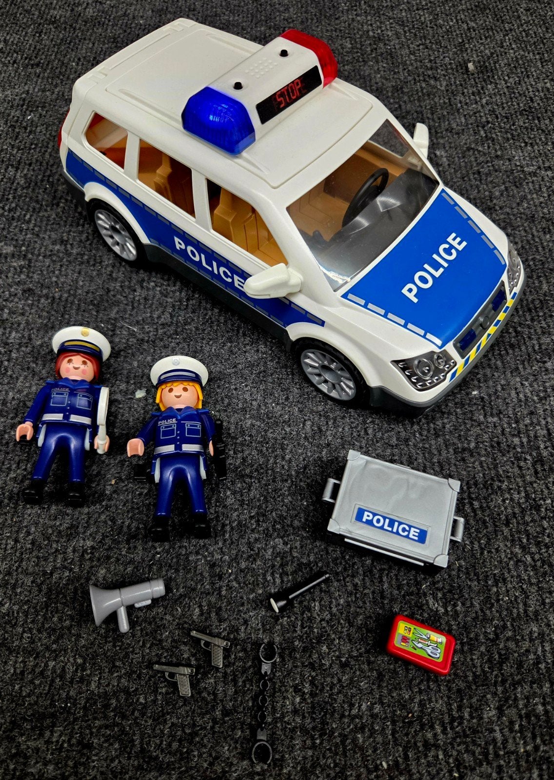Playmobil Politieauto met agenten en accessoires, Ophalen of Verzenden, Zo goed als nieuw, Jongen of Meisje