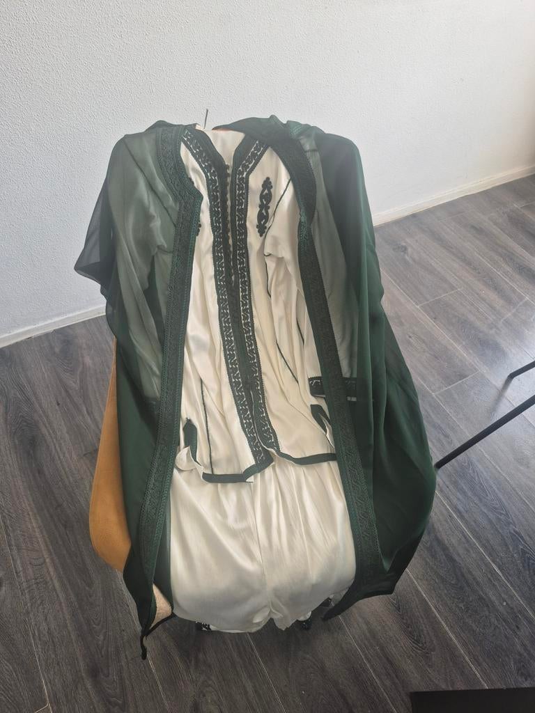 Traditionele Marokkaanse kleding jongen 6/7 jaar, Kinderen en Baby's, Kinderkleding | Overige, Ophalen