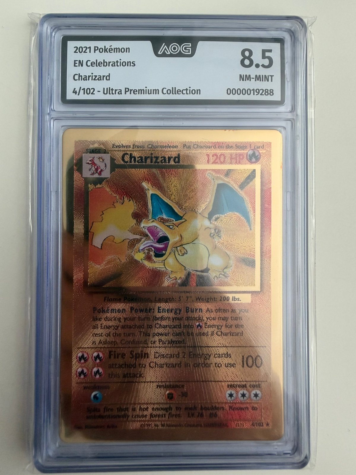 Celebrations Charizard Metal Gold - Grade 9.5, Hobby en Vrije tijd, Verzamelkaartspellen | Pokémon, Ophalen of Verzenden, Nieuw