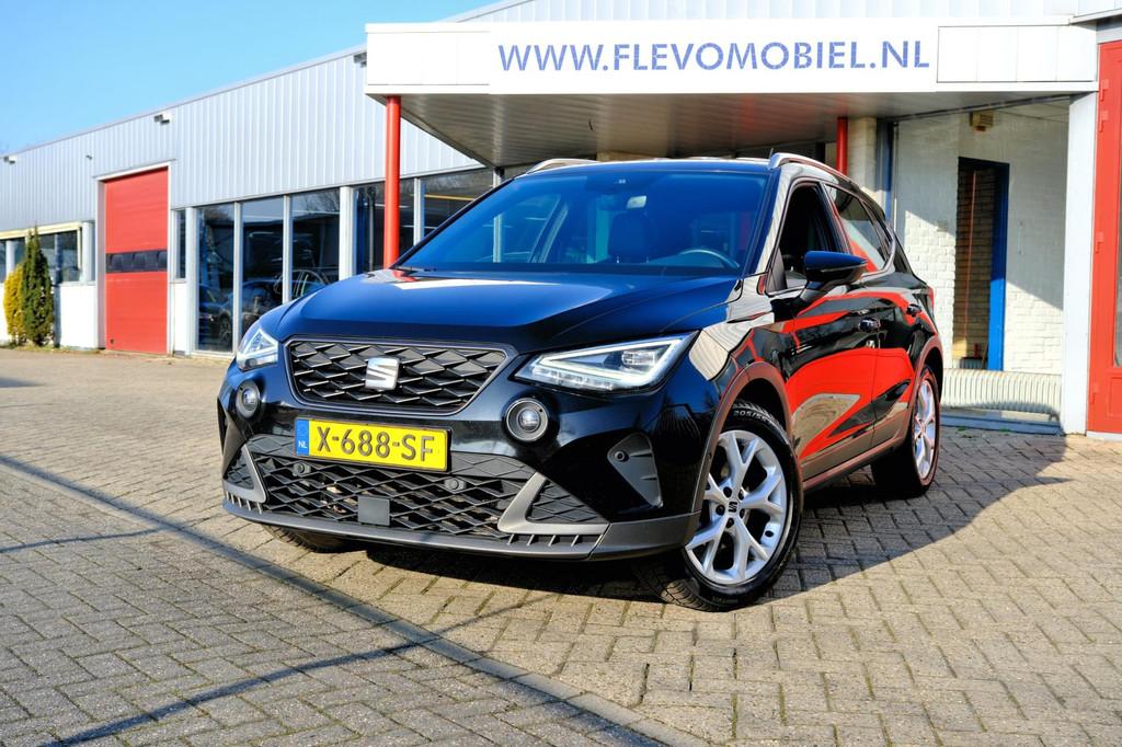 Seat Arona 1.0 TSI FR Business Connect Navi|Virtual displ|Cl, Gebruikt, 95 pk, Bedrijf, Handgeschakeld