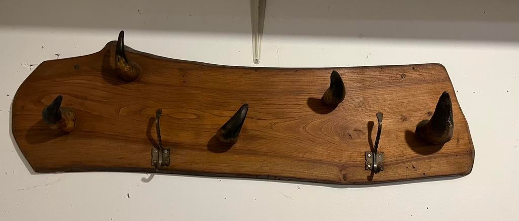 Vintage houten kapstok met hoorns en metalen haken, Gebruikt, Minder dan 100 cm, Hout, Ophalen