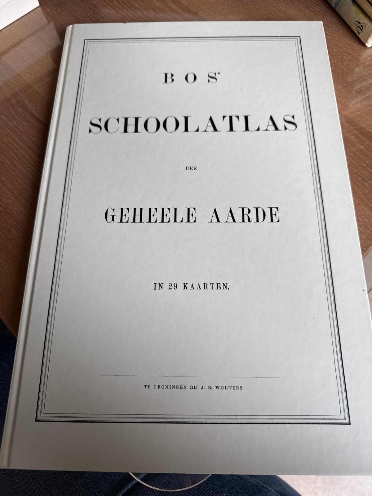 Bos Schoolatlas der Geheele Aarde (1877/1977 herdruk), Bosatlas, Ophalen of Verzenden, Zo goed als nieuw, 1800 tot 2000