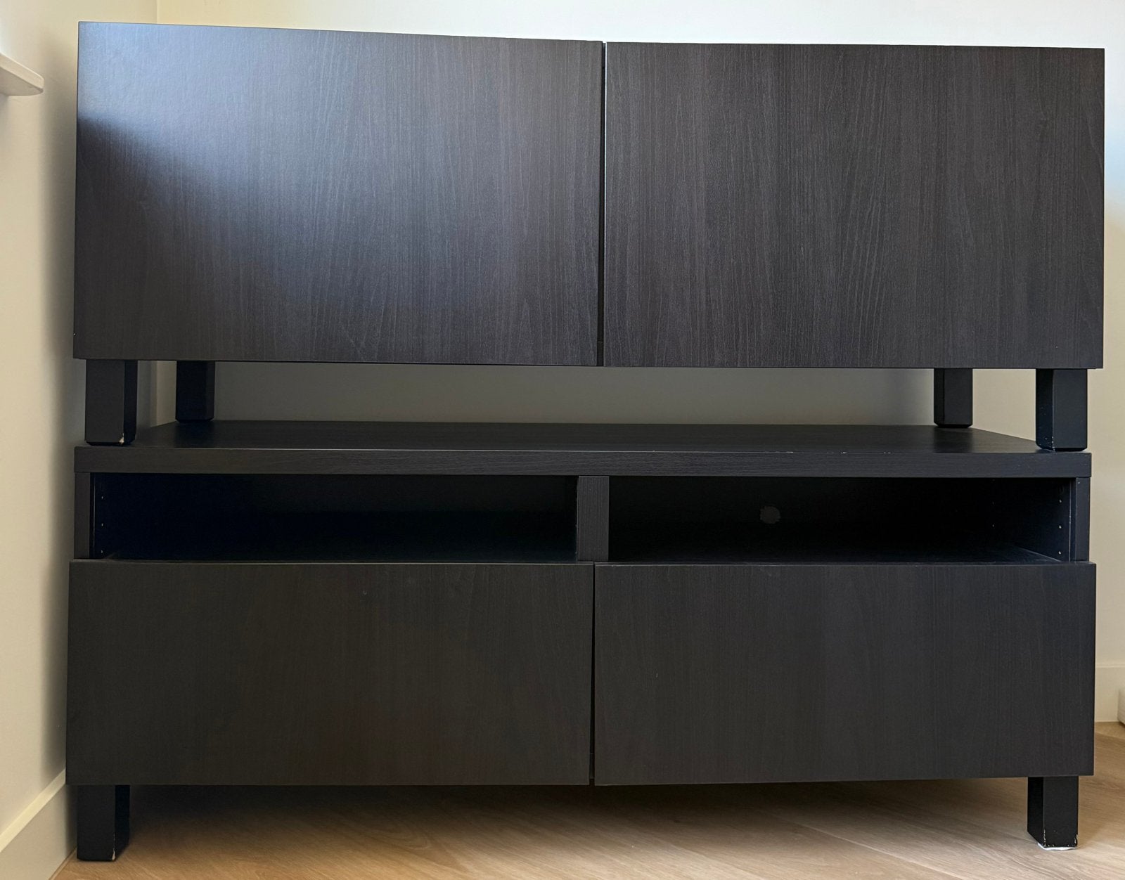 Kasten Ikea Besta (tv kasten), Ophalen, Zo goed als nieuw