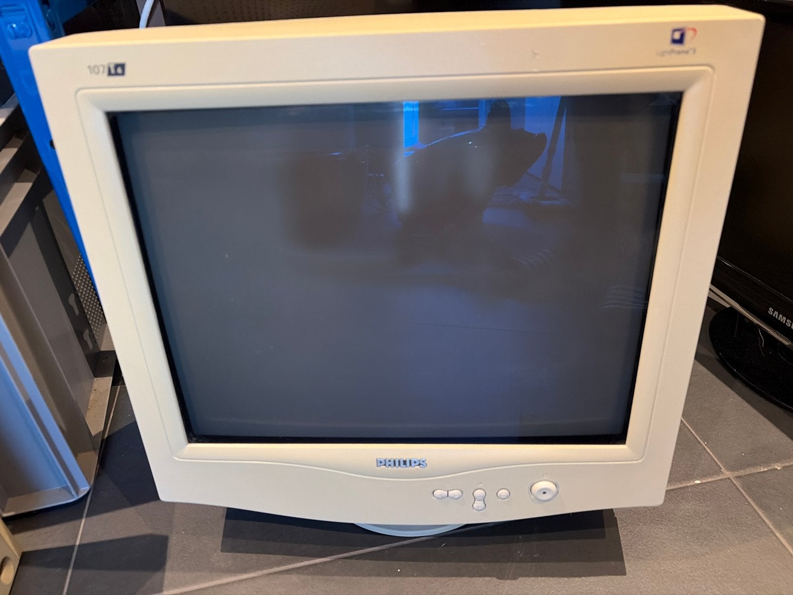 Philips 107T4 Lightframe 3 CRT Monitor - Defect, Ophalen, Niet werkend, Overige typen