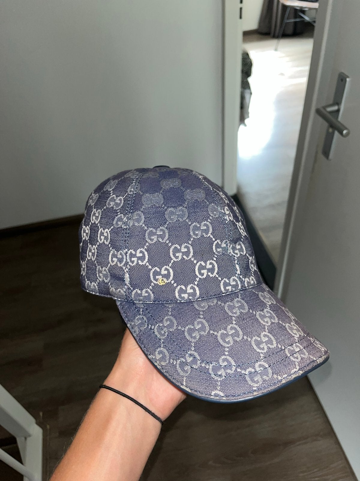 Gucci pet Dubai blauw maat M - Zo goed als nieuw, Ophalen of Verzenden, Zo goed als nieuw, Pet