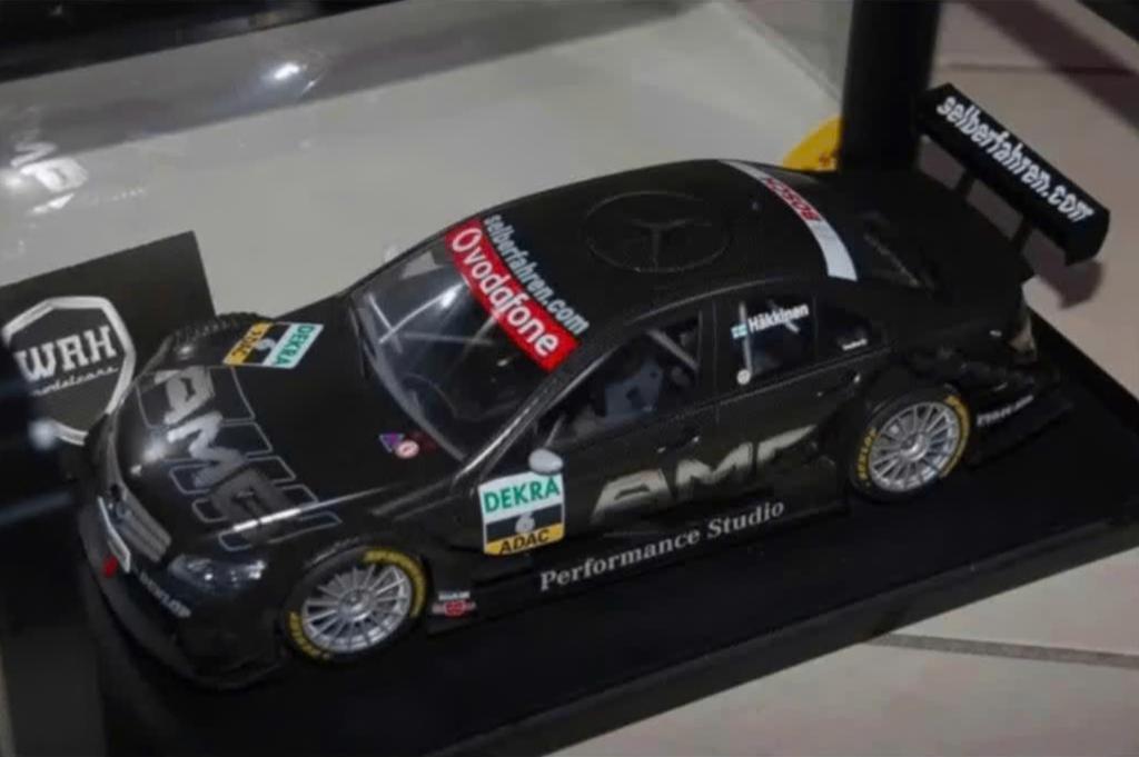 MERCEDES C KLASSE V8 DTM 2007 #8 HAKKINEN 80732 Autoart WRH, Hobby en Vrije tijd, Modelauto's | 1:18, Verzenden, Zo goed als nieuw