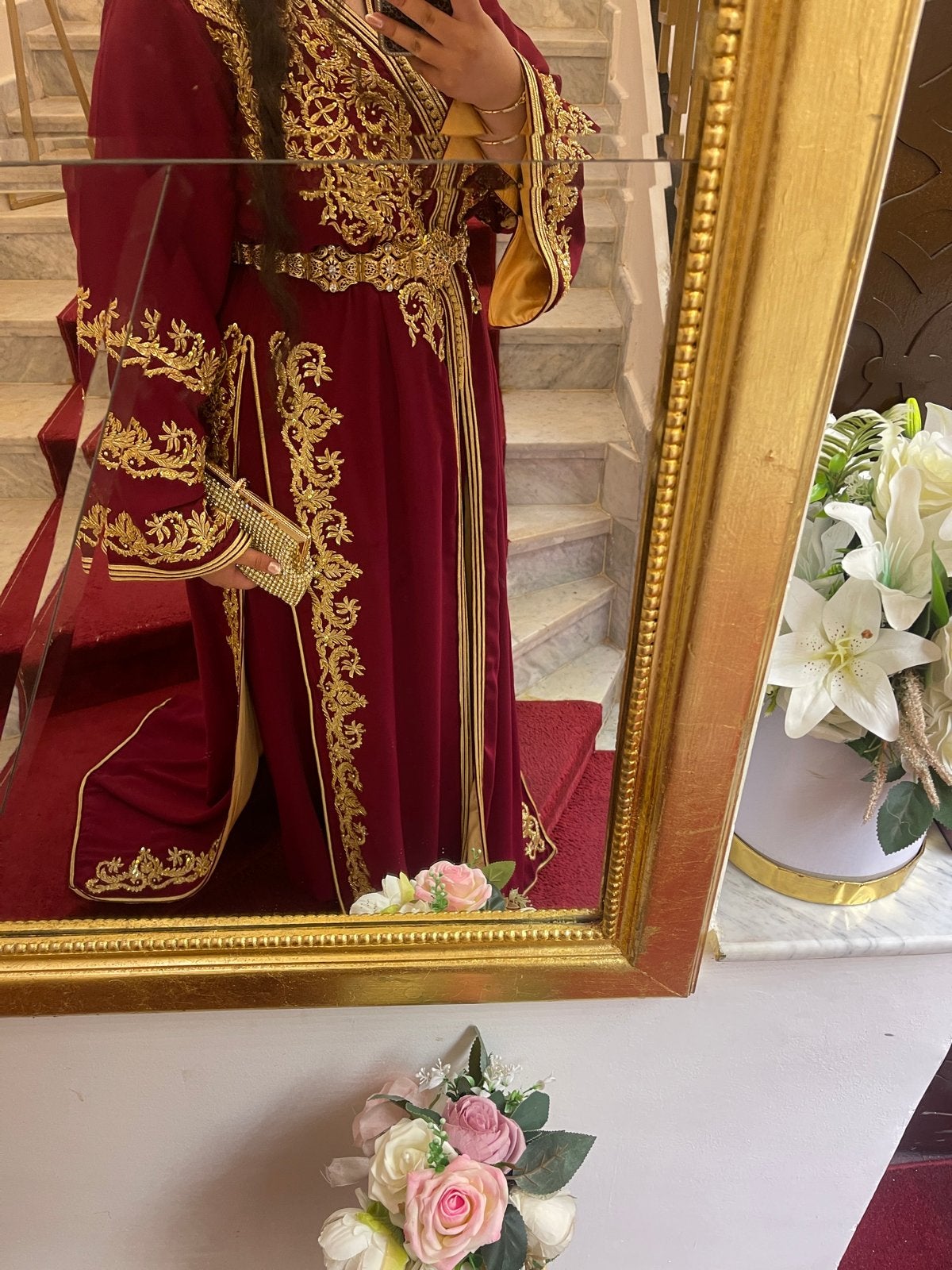 Prachtige takchita te huur, Ophalen, Zo goed als nieuw, Rood