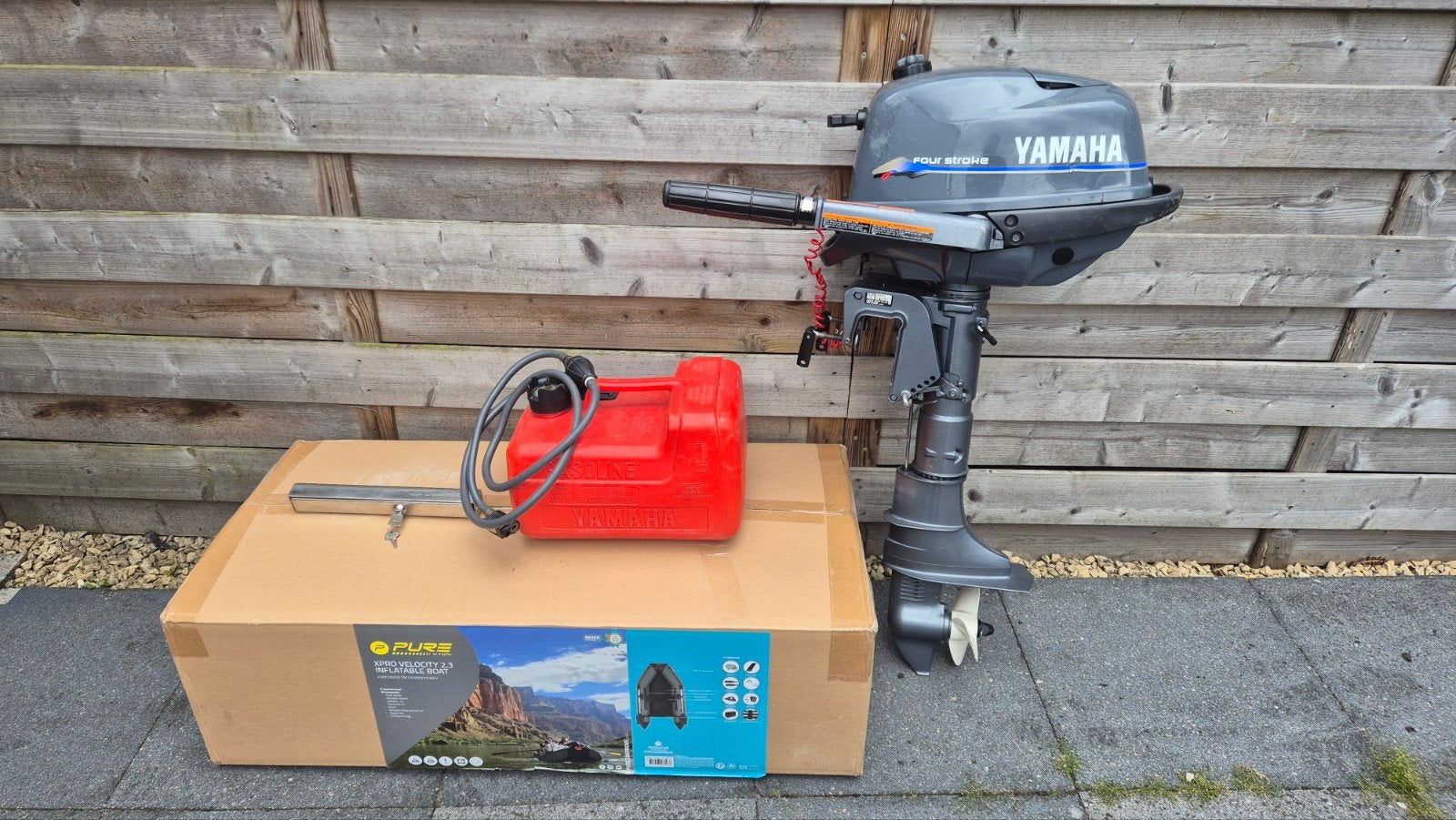 Nieuwe rubberboot 2.30 yamaha 4pk 4takt motor tank en slot!, Ophalen, Nieuw, Overige typen