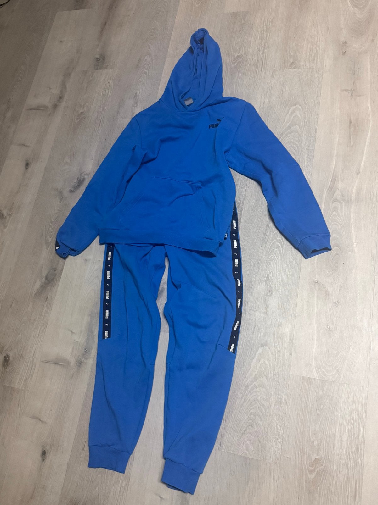 Puma trainingspak, Ophalen of Verzenden, Zo goed als nieuw, Jongen of Meisje, Sport- of Zwemkleding