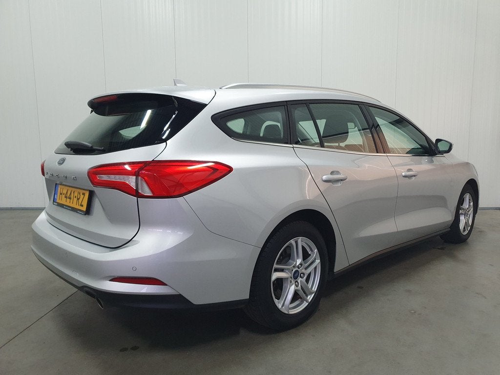 Ford FOCUS Wagon 1.0 EcoBoost Trend Edition Business NAVI/PD, Lichtsensor, Gebruikt, Euro 6, 1283 kg