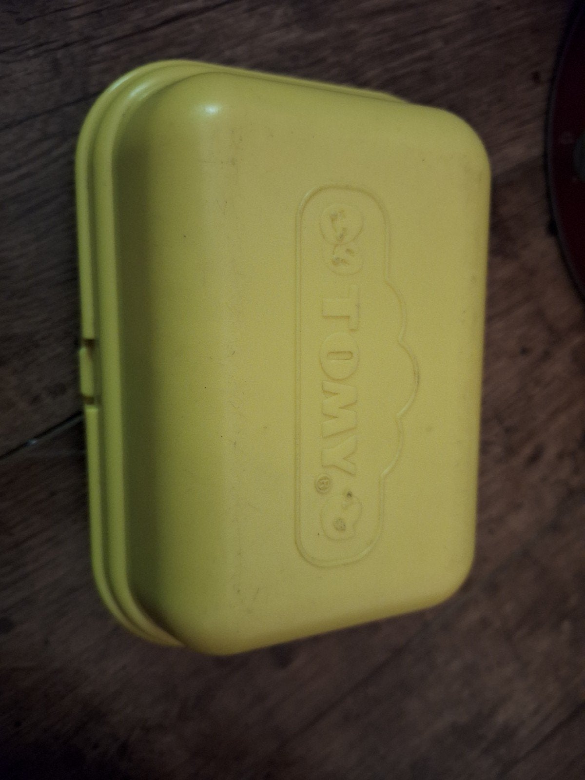 Tomy Hide & Squeak Eieren in doos, Ophalen of Verzenden, Gebruikt, Overige typen, Met geluid