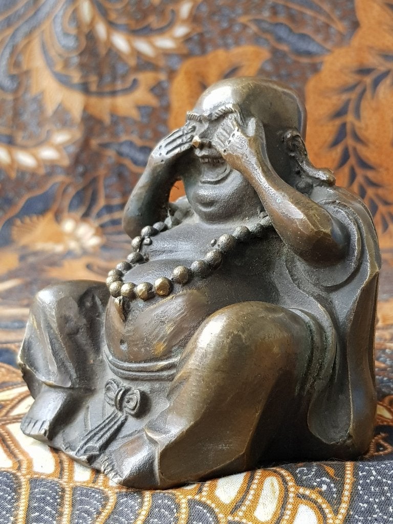 Mooi zwaar oud Chinees brons beeldje van Boeddha 9 cm., Handgemaakt, Ophalen of Verzenden, 9 cm, China