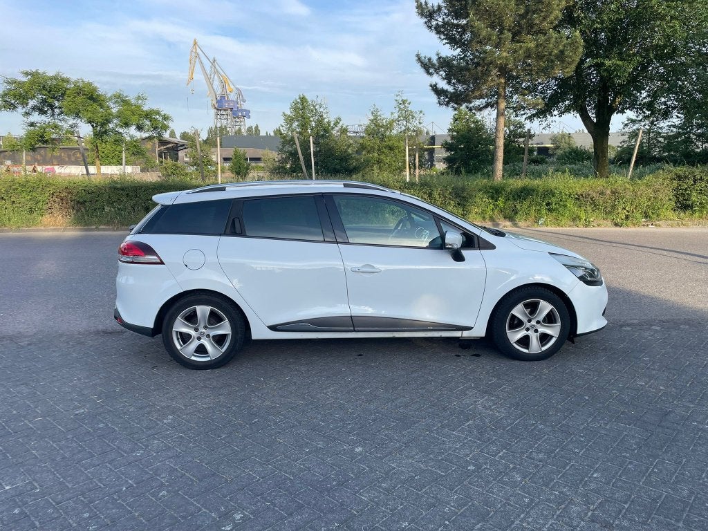 Renault Clio Estate 0.9 TCe 2014 – All season banden, Auto's, Voorwielaandrijving, Stof, Wit, Handgeschakeld