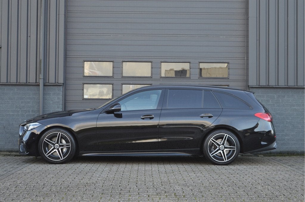 Mercedes-Benz C-Klasse Estate 200 Launch Edition AMG Line |, Auto's, Mercedes-Benz, Automaat, Achterwielaandrijving, 4 cilinders