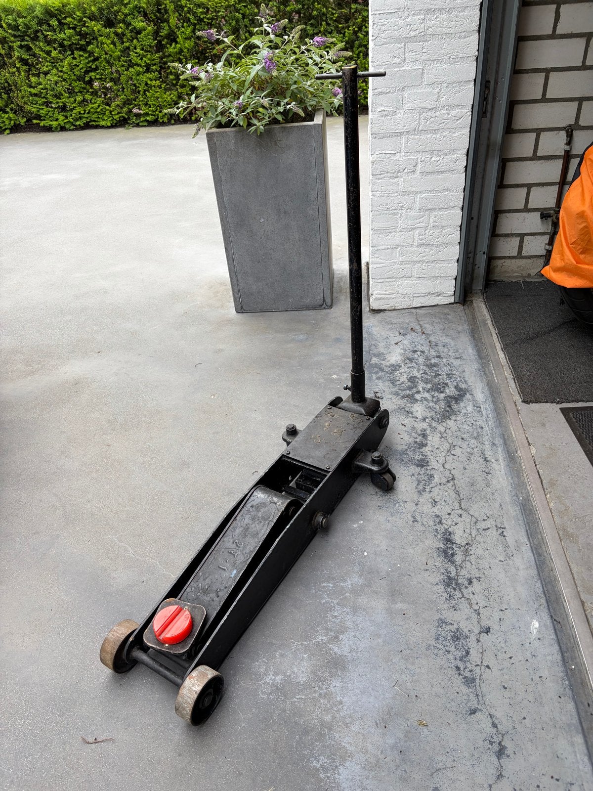 Garagekrik 2 Ton - Zeer Stabiele autokrik, Ophalen, Gebruikt, Hydraulisch, Garagekrik