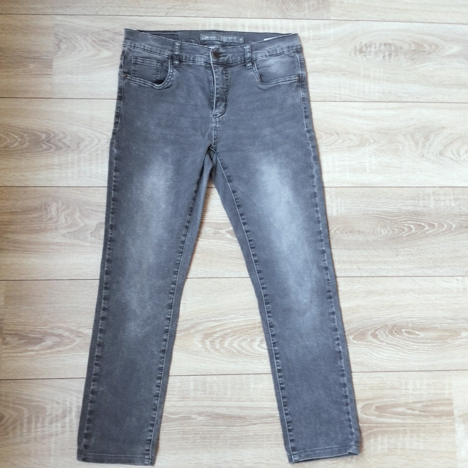 GEISHA grijze jeans mt 30 zgan, Kleding | Dames, Geisha, Ophalen of Verzenden, Zo goed als nieuw, W30 - W32 (confectie 38/40)