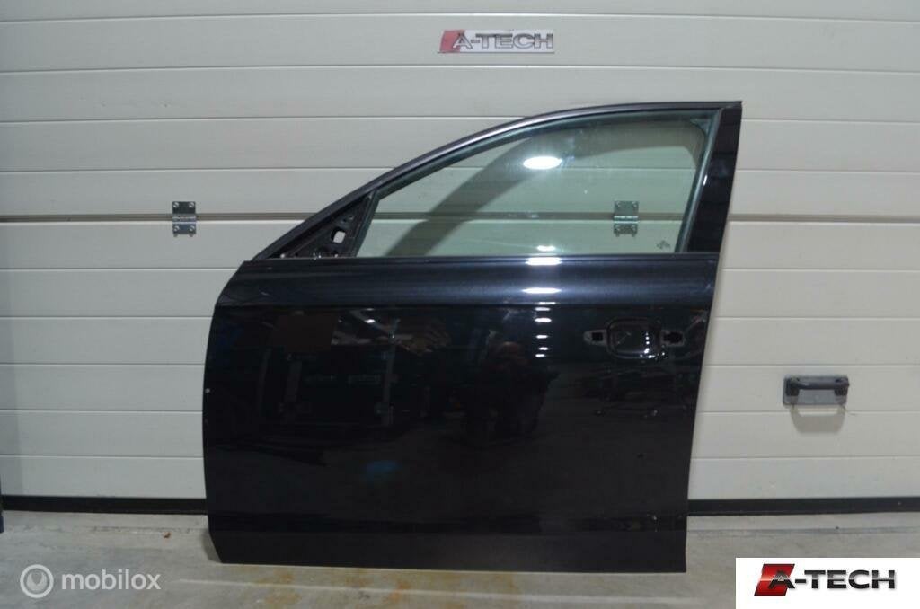 Portier linksvoor Audi A4 8K B8 ('08-'16) Aut01, Auto-onderdelen, Audi, Gebruikt, Deur, Voor