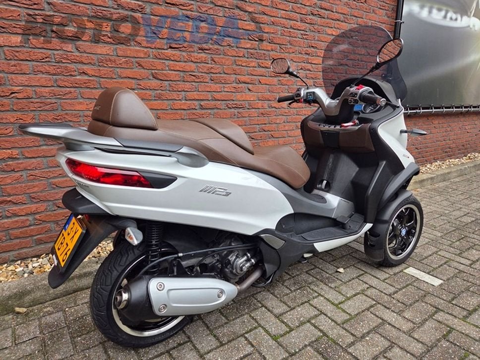 PIAGGIO MP3 300 ABS (bj 2014), Motoren, Scooter, Onbekend, Onbekend, 278 cc