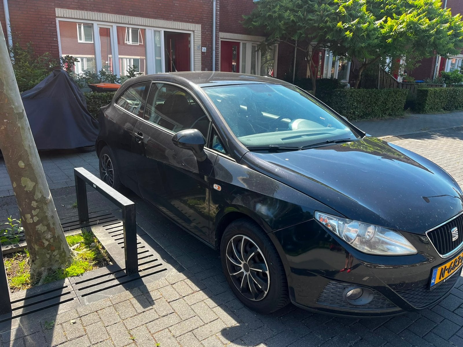 Seat Ibiza 1.2 51KW 3DRS 2009 Zwart, Auto's, Voorwielaandrijving, 31 €/maand, 1198 cc, Handgeschakeld