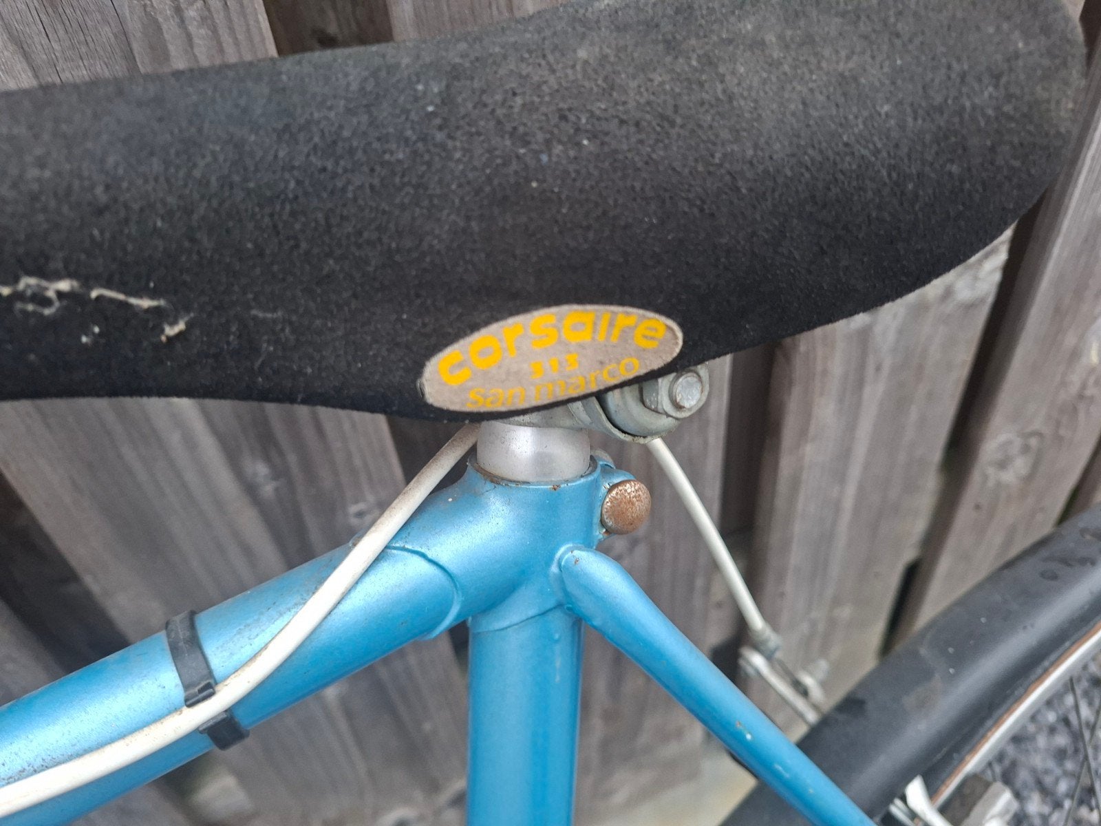 oude renfiets in goede staat bieden naar waarden, Ophalen