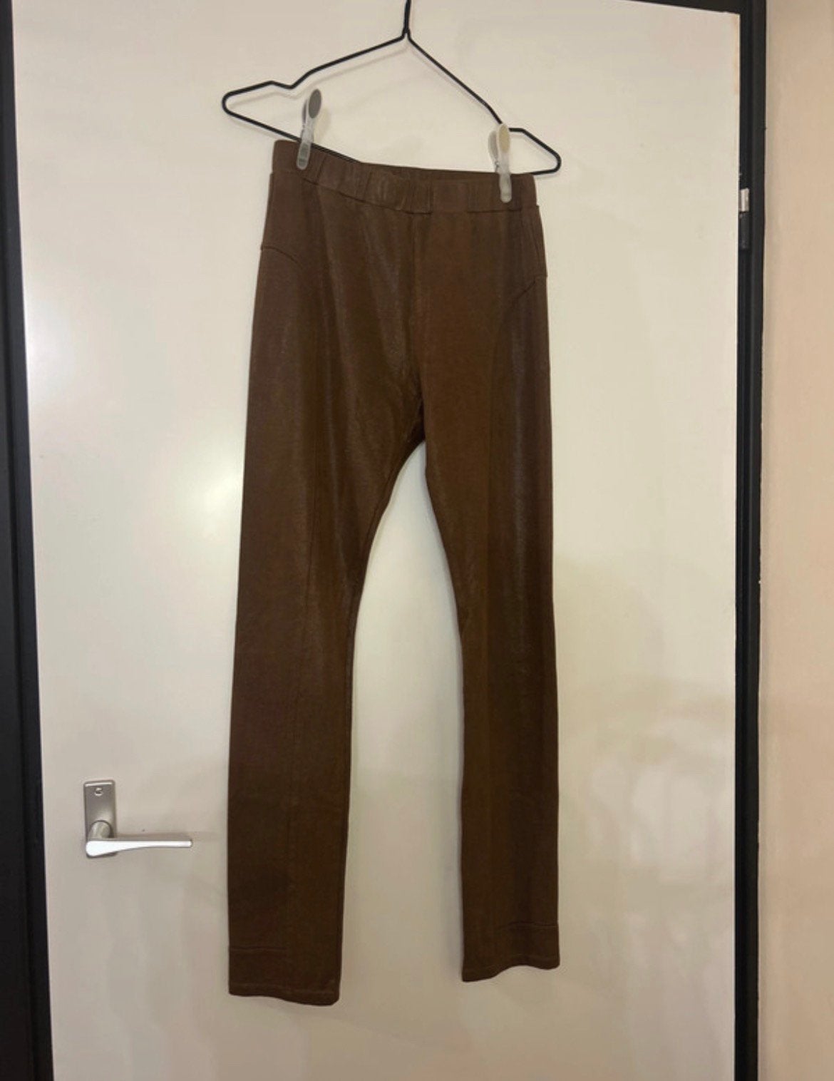 suede legging, Kleding | Dames, Maat 38/40 (M), Bruin, Ophalen of Verzenden, Zo goed als nieuw