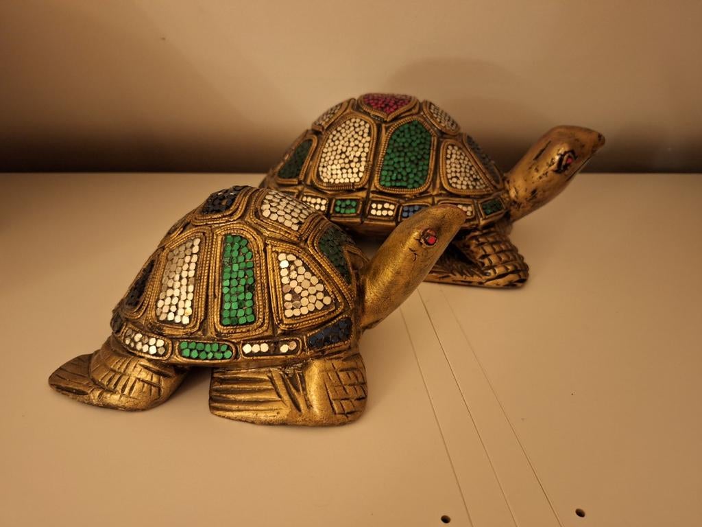 Grote en kleine schildpad uit hout gesneden, Verzamelen, Beelden en Beeldjes, Ophalen of Verzenden, Dier