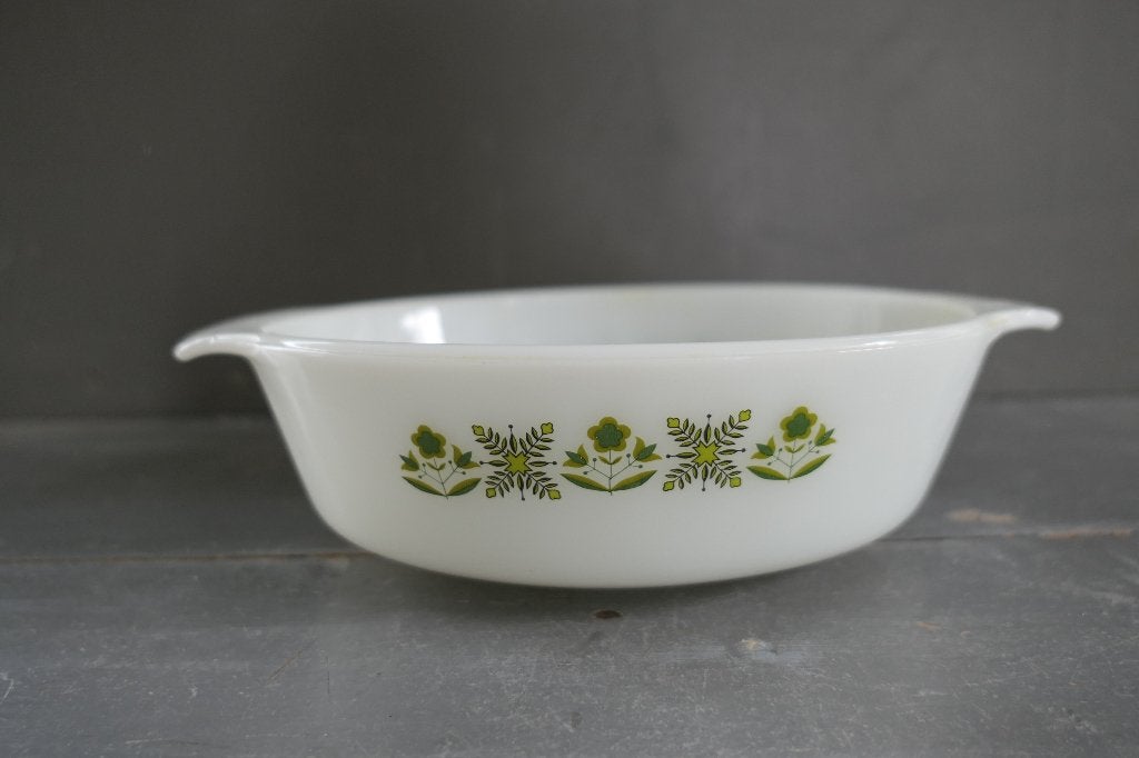 Vintage Anchor Hocking Fire King 433 schaal wit met groen, Verzenden, Overige stijlen, Glas, Schaal of Schalen