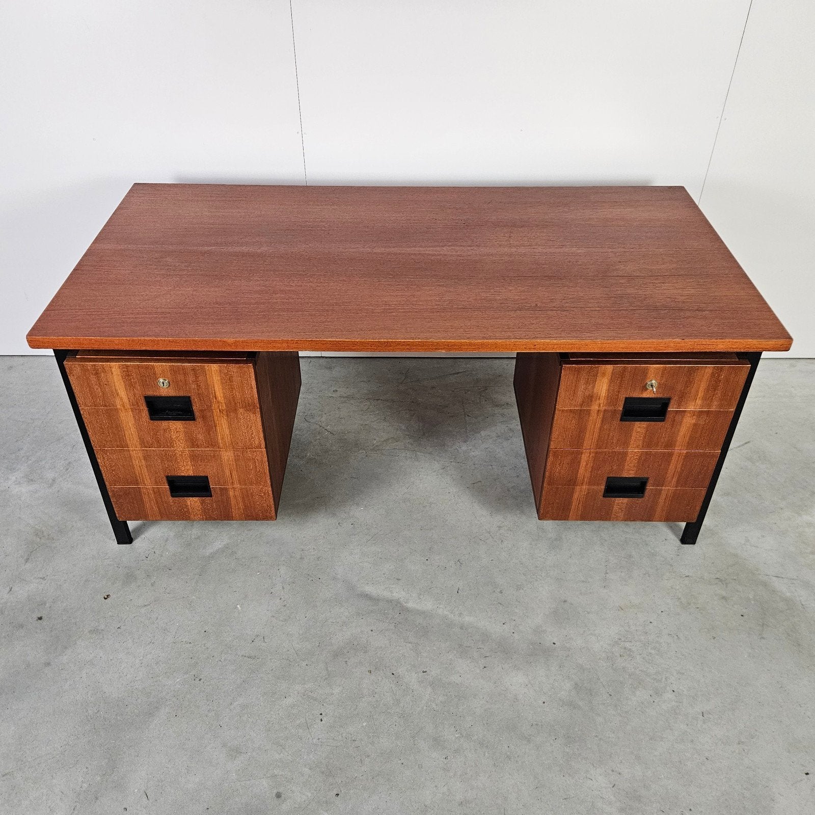 Vintage bureau Pastoe, Japanse serie, Huis en Inrichting, Bureaus, Ophalen of Verzenden, Gebruikt