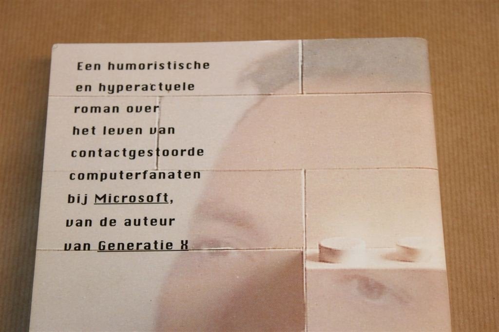 Microslaven — Programmeurs & Het Lego-Project — Coupland, Ophalen of Verzenden, Gelezen