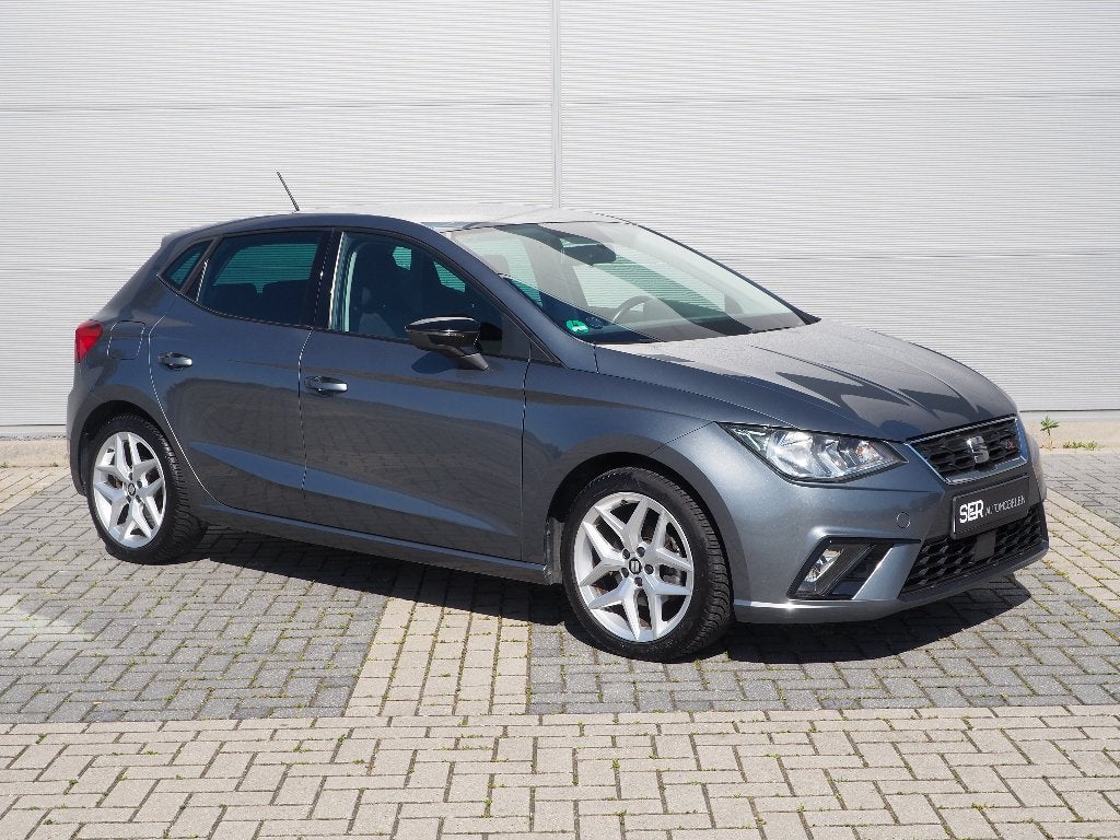 Seat Ibiza 1.0 tsi / 116 pk / 2017 / Grijs / FR / Nieuwstaat, Stof, 116 pk, Ibiza, Bedrijf