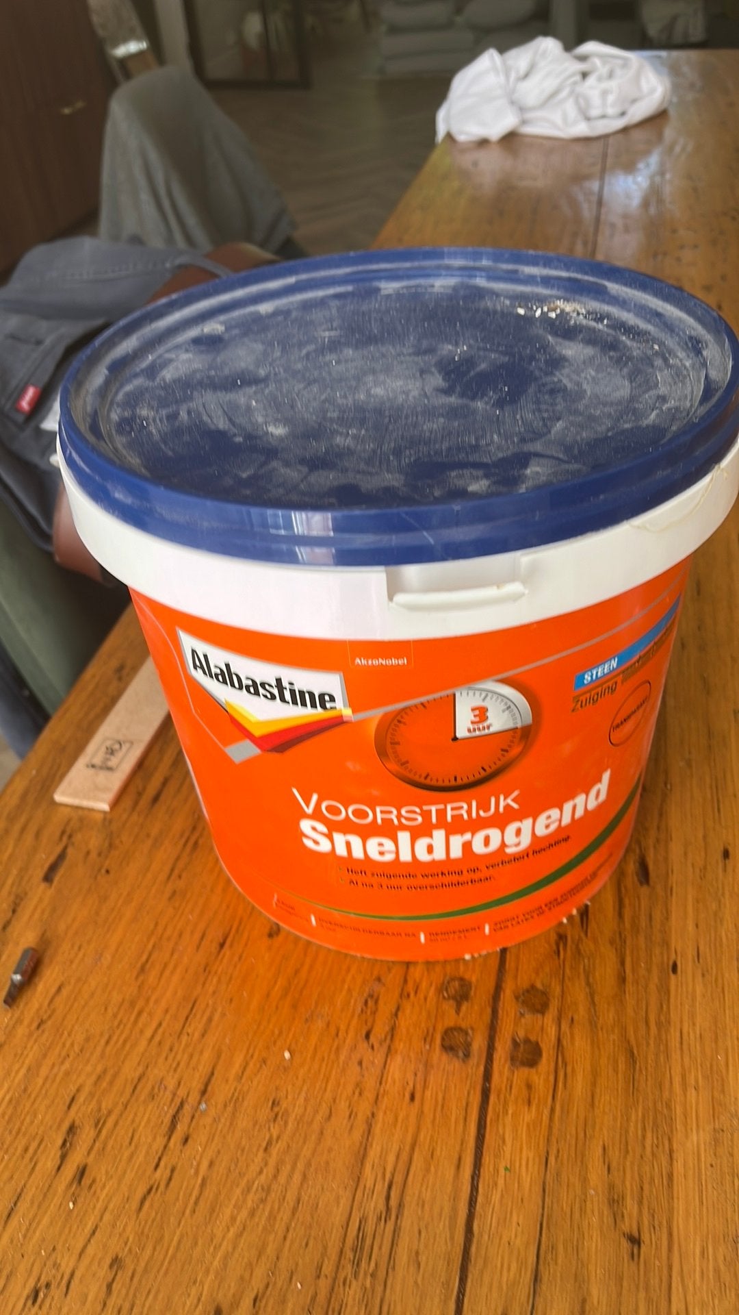 Halve pot alabastine voorstrijk, Doe-het-zelf en Verbouw, Verf, Beits en Lak, Ophalen, Zo goed als nieuw, Wit
