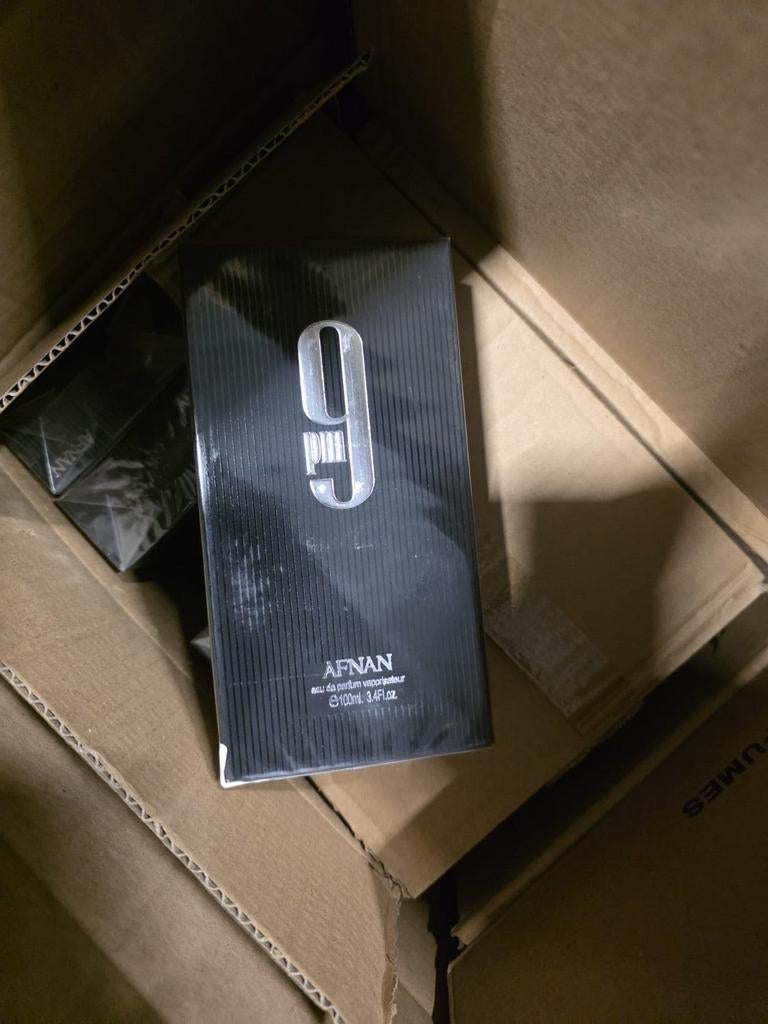 Partij parfums te koop aangeboden, Sieraden, Tassen en Uiterlijk, Uiterlijk | Parfum, Ophalen of Verzenden, Nieuw