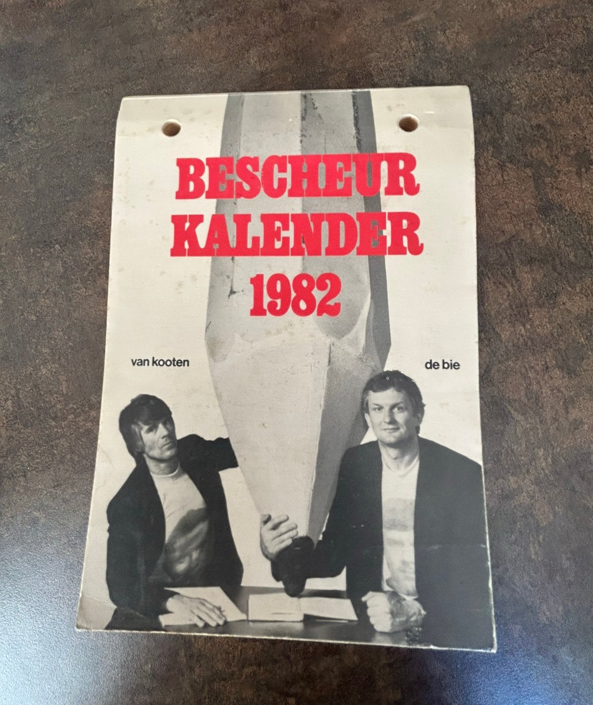 Bescheurkalender 1982 van Kooten en de Bie., Ophalen of Verzenden, Zo goed als nieuw, Cartoons
