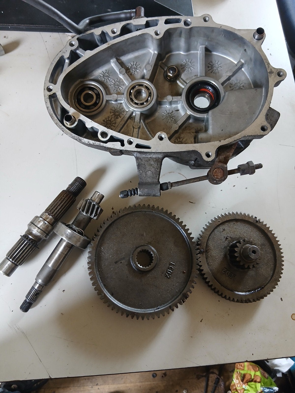 Vertanding set met transmissie deksel kymco people s, Ophalen of Verzenden, Gebruikt, Overige typen, Kymco