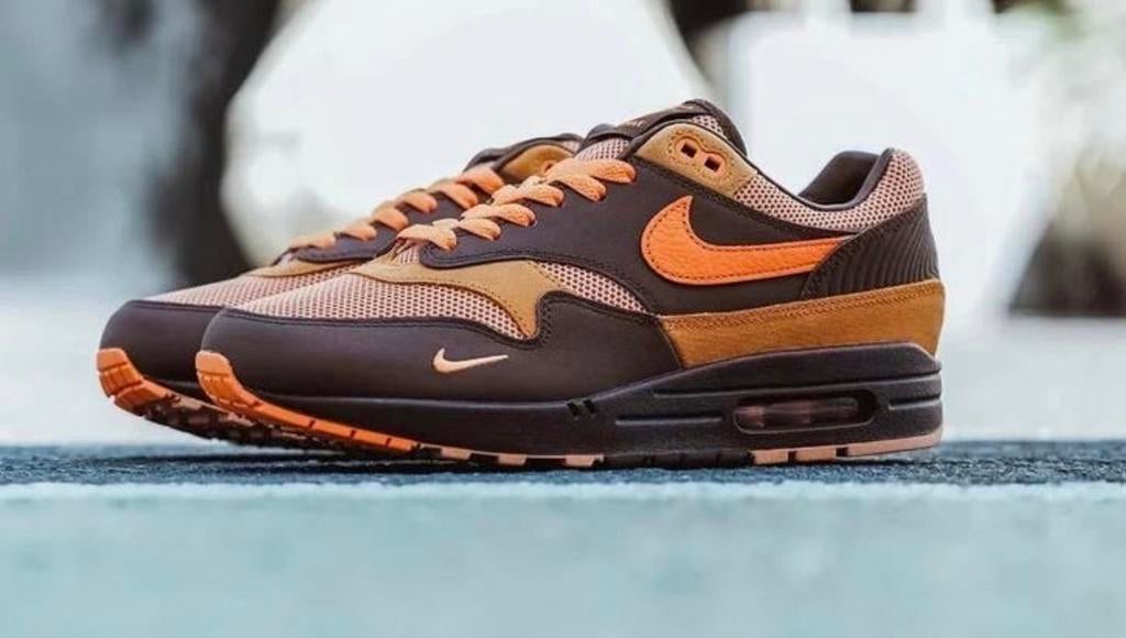 Nike Air Max 1 'KINGS DAY’ sneakers - maat 44,5 GLOEDNIEUW!!, Verzenden, Nieuw, Bruin, Sneakers of Gympen