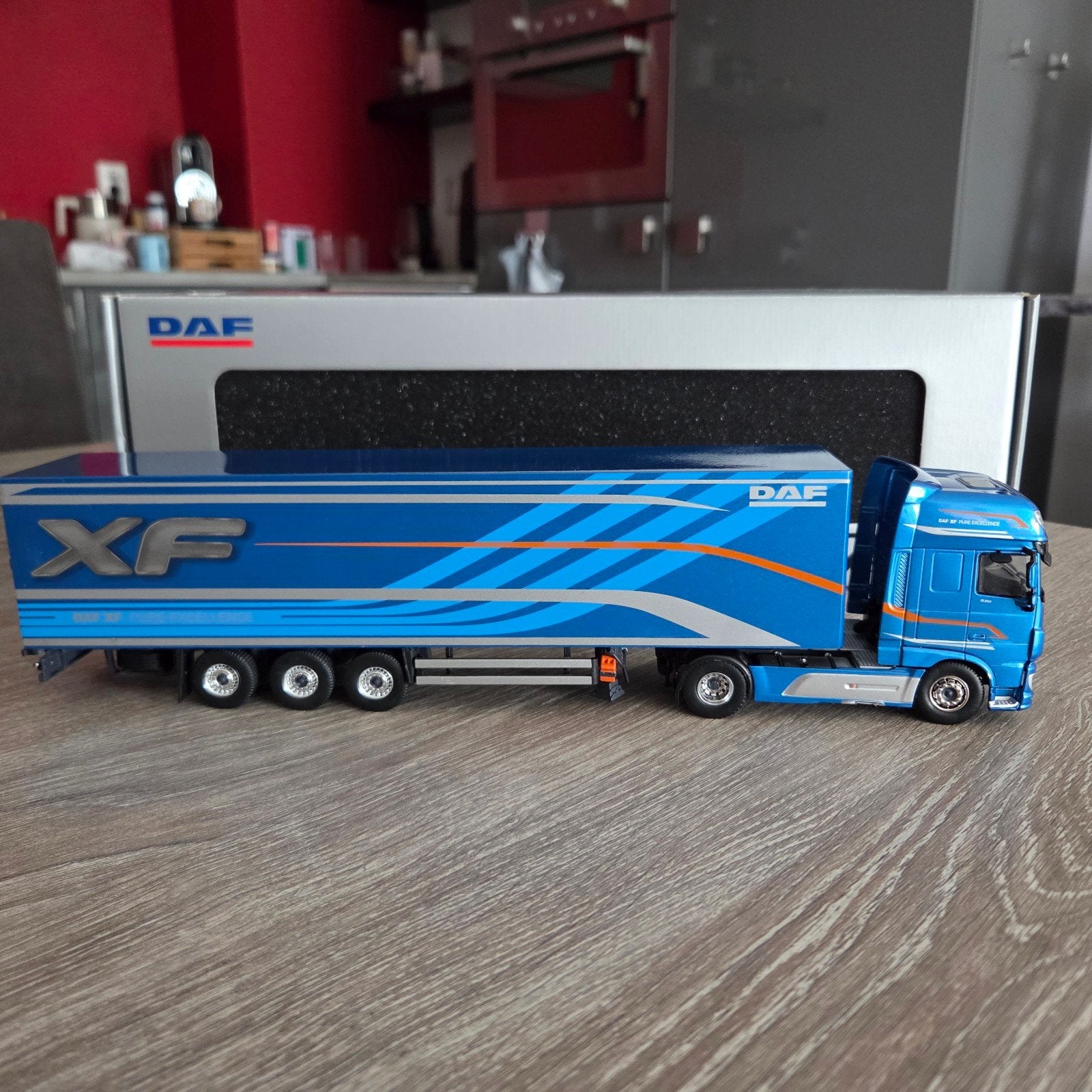 DAF XF Tekno schaalmodel vrachtwagen met trailer, 1:32 tot 1:50, Nieuw, Truck, Ophalen
