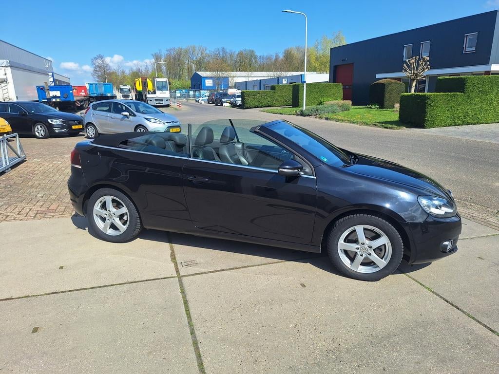 Volkswagen Golf 1.4 TSI 118KW Cabrio 2011 80698km, Voorwielaandrijving, Zwart, 4 cilinders, Cabriolet