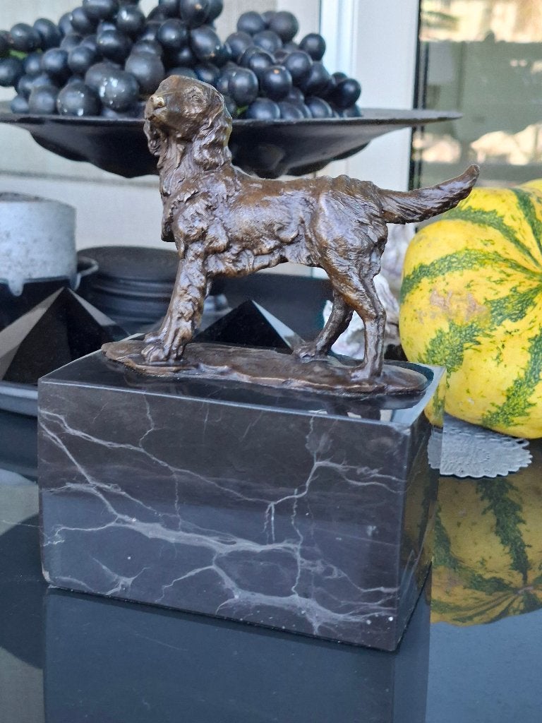 bronzen beeld jachthond   l. carvin franse beeldhouer, Overige onderwerpen, Gemerkt, Minder dan 20 cm, Art nouveau